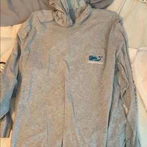 Vineyard Vines hooded long sleeve tshirt
